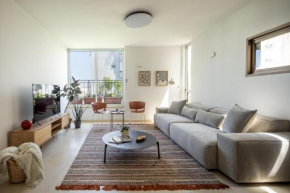 Green Oasis in Tel Aviv Old North by Sea N Rent